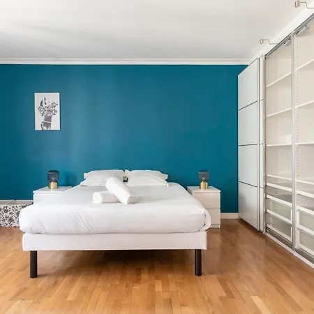 Grand En Coeur De Avec 2 Parkings * Nantes